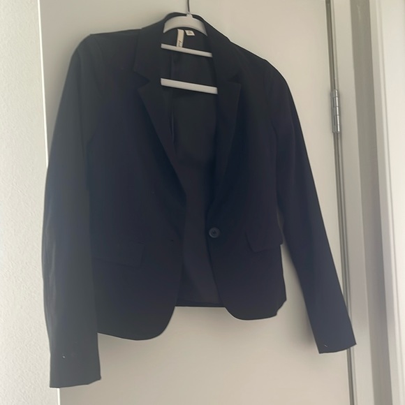 Black Blazer